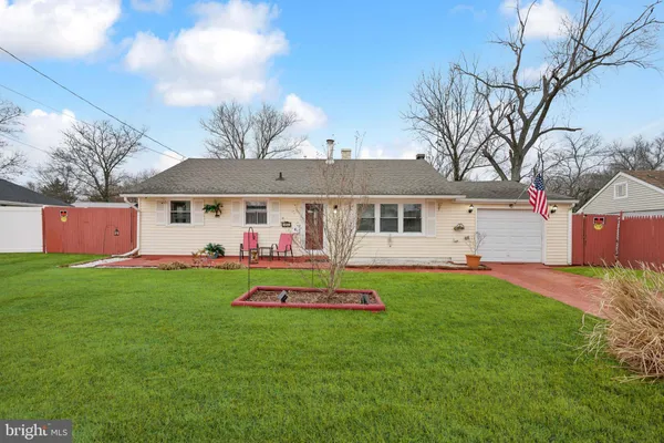 $310,000 | 252 North Dennis Drive, Clayton, NJ 08312