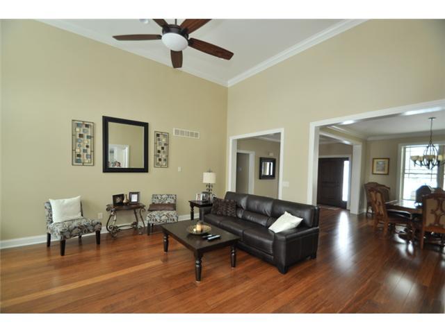 6498 Cook Road Powell, OH 43065 - Photo 11 of 25 Gallery Image 11