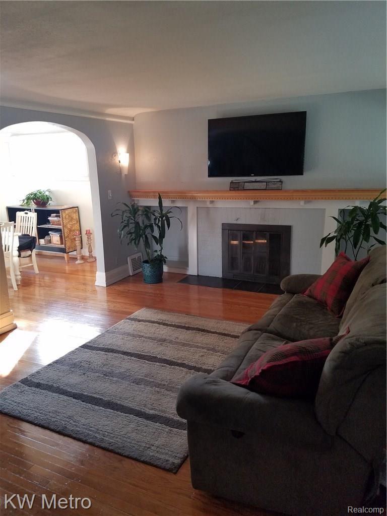 16124 Sunderland Road Detroit, MI 48219 - Photo 31 of 79 20161105_111511.jpg
