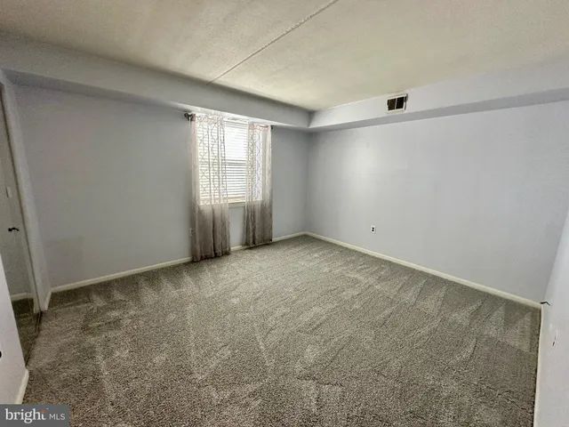 $1,300 | 1 Dover Hall, Dover, DE 19904