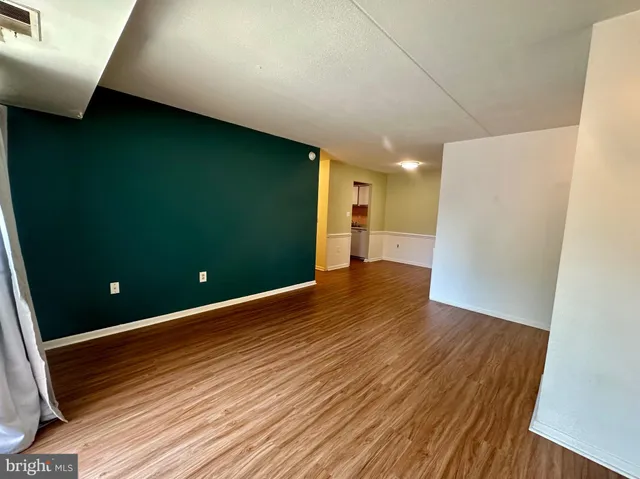 $1,300 | 1 Dover Hall, Dover, DE 19904