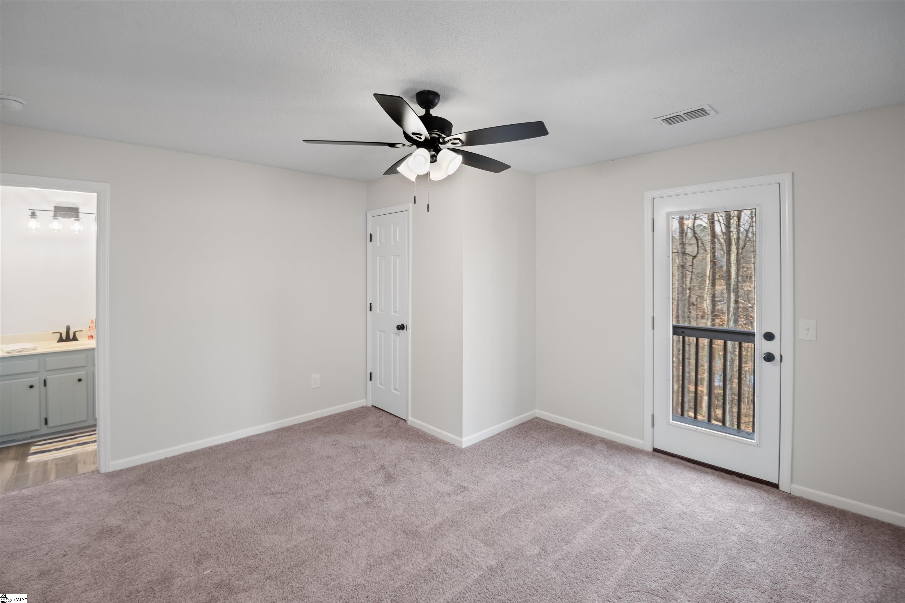 137 Lakeshore Drive Easley, SC 29642 - Photo 17 of 37