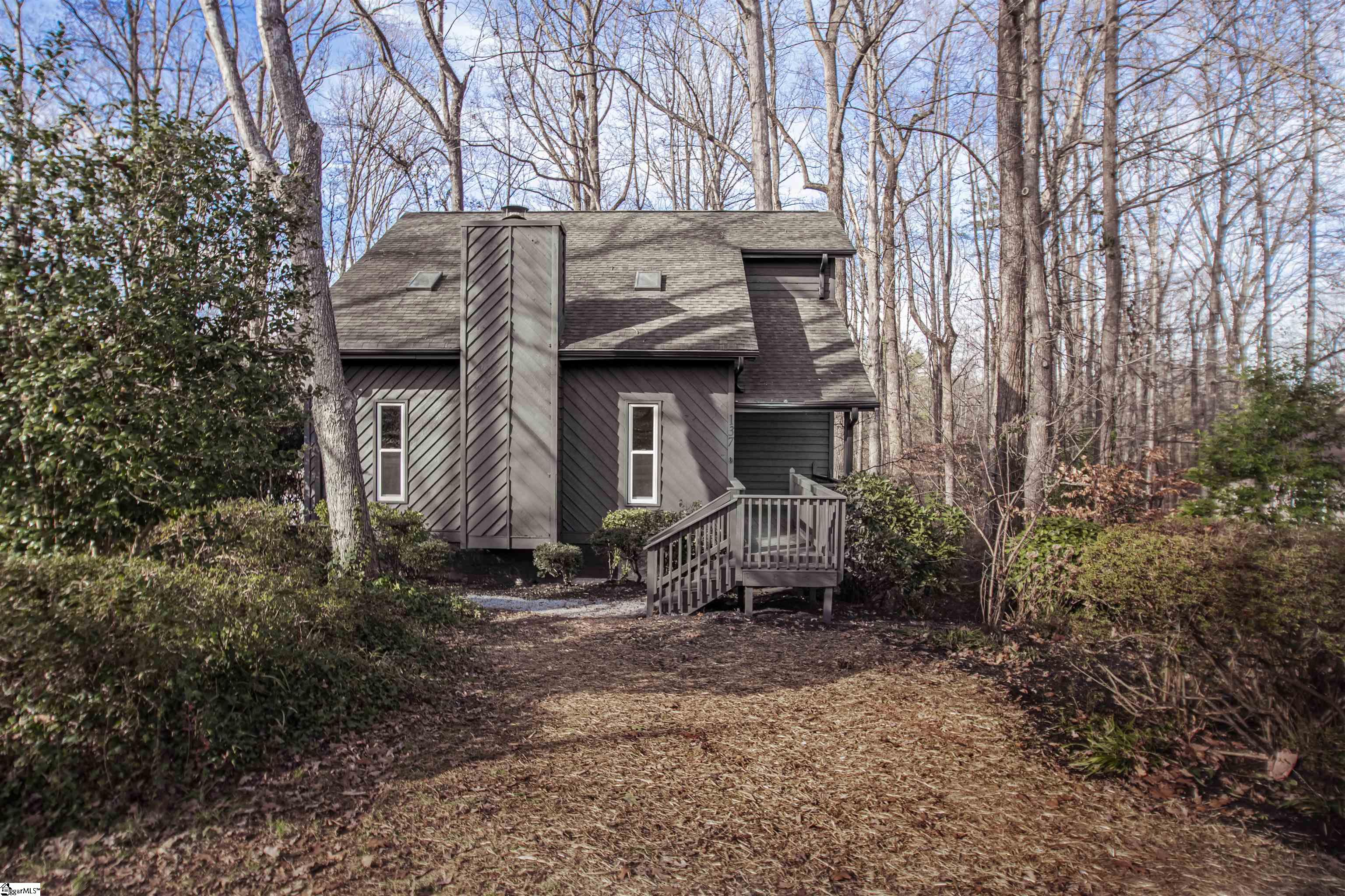 137 Lakeshore Drive Easley, SC 29642 - Photo 19 of 37