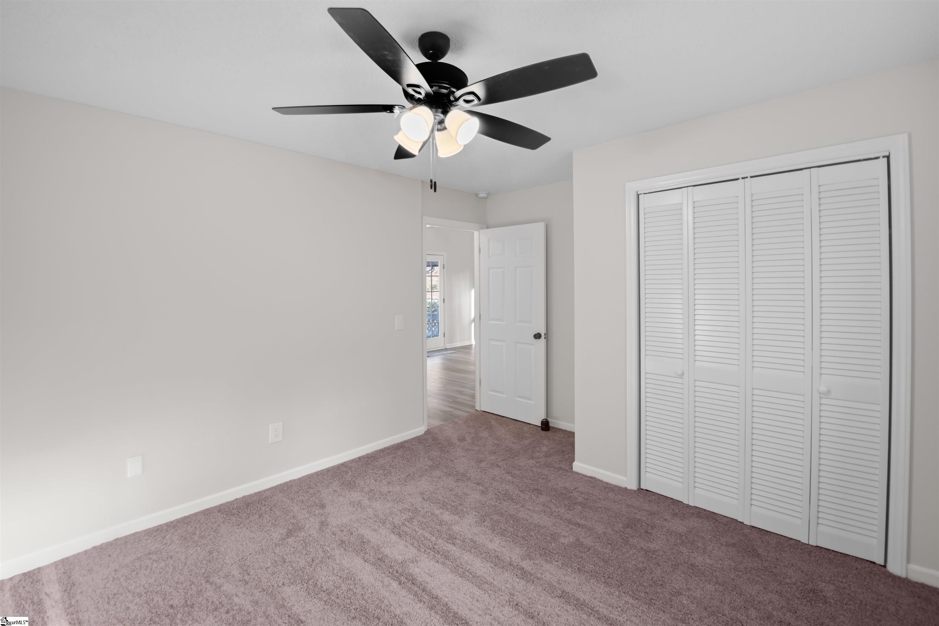 137 Lakeshore Drive Easley, SC 29642 - Photo 32 of 37