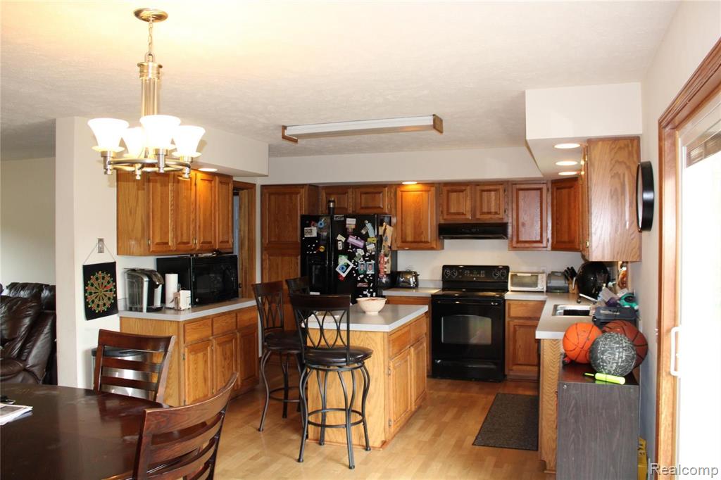 7203 Coldwater Road Flushing, MI 48433 - Photo 58 of 72