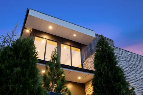 $3,150,000 | 4502 Granny White Pike, Unit 2, Nashville, TN 37204