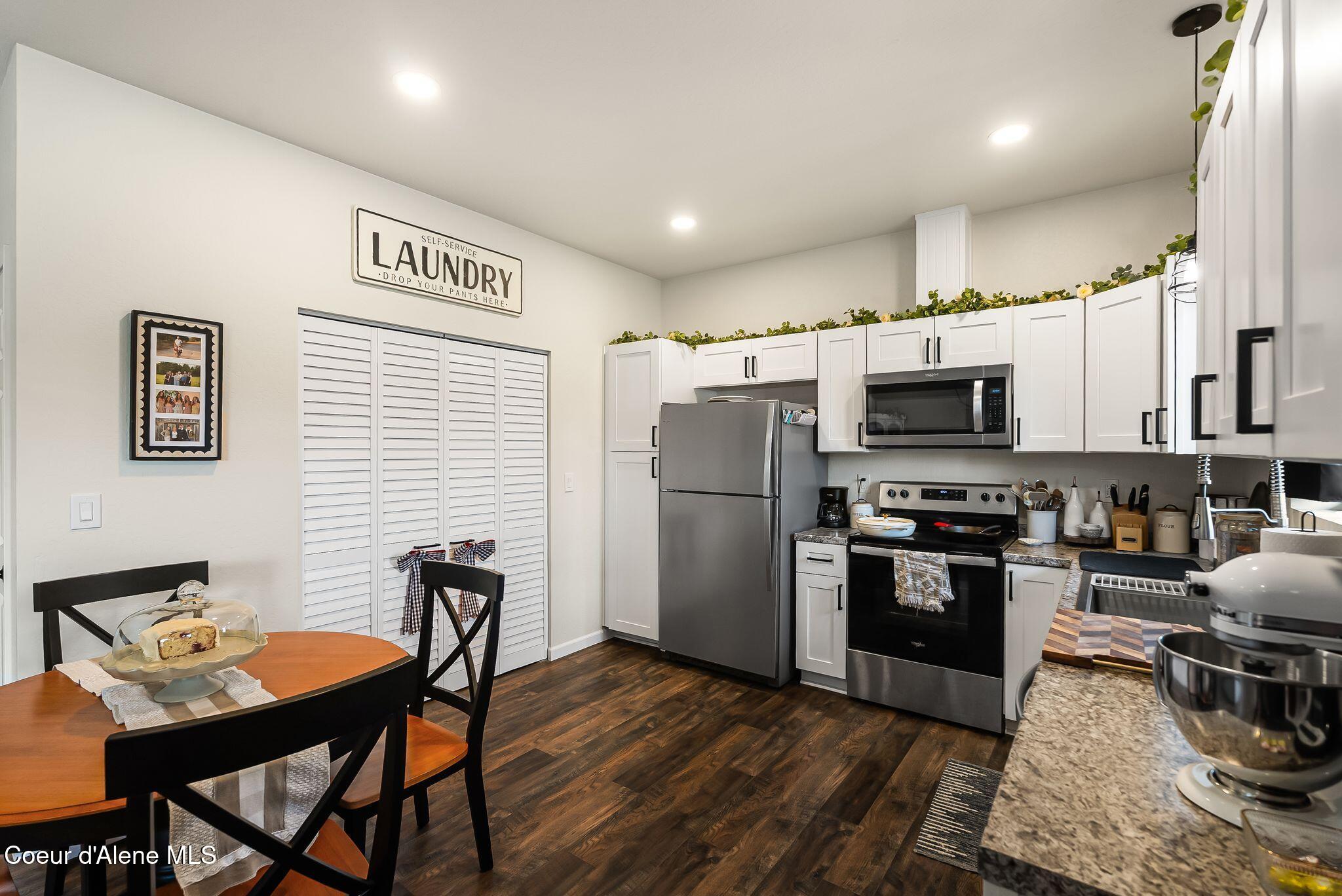 74 Omaha Way Sagle, ID 83860 - Photo 15 of 42 19_DSC05405