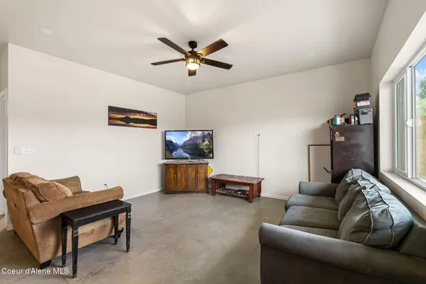 $850,000 | 74 Omaha Way, Sagle, ID 83860