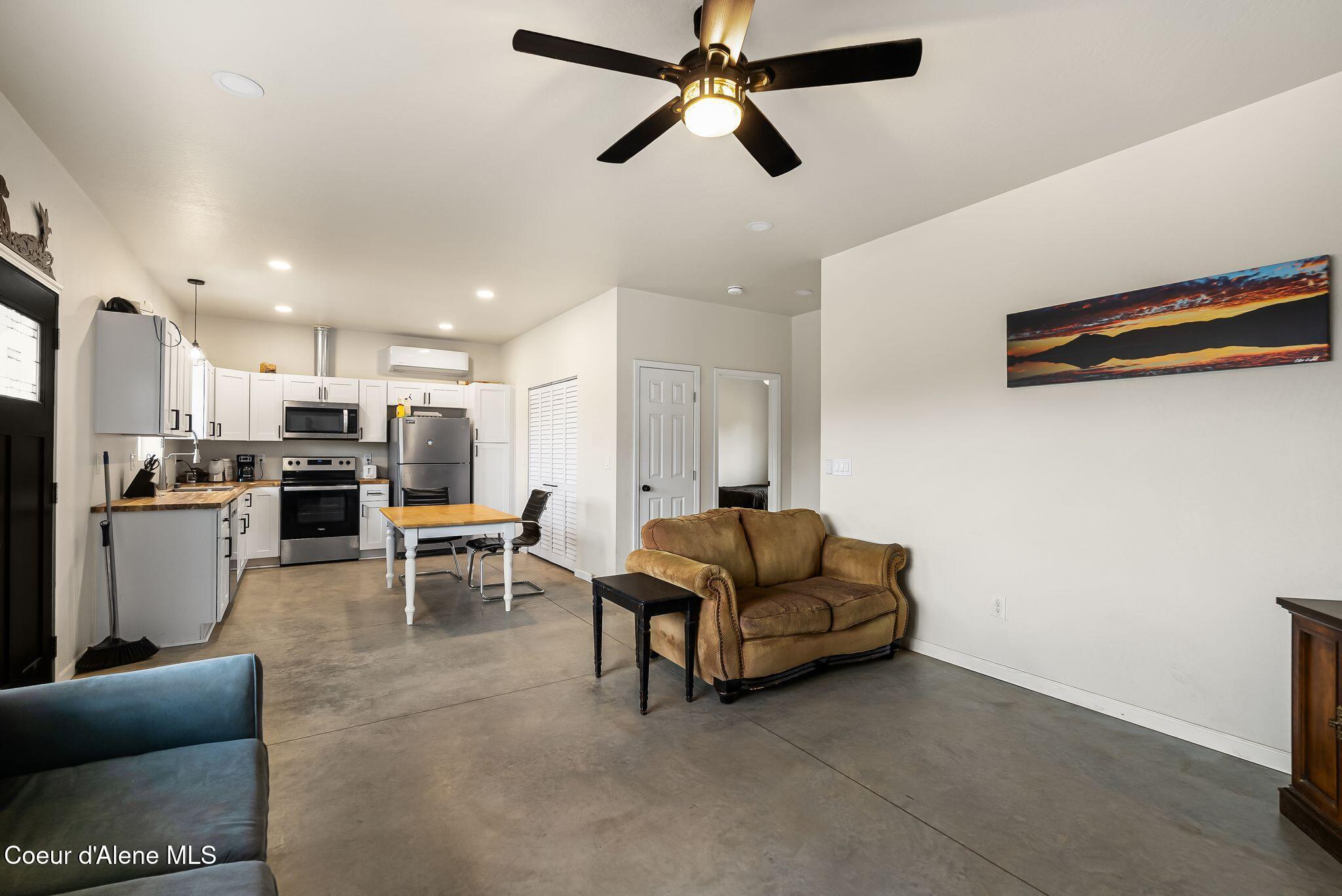 74 Omaha Way Sagle, ID 83860 - Photo 25 of 42 9_DSC05270