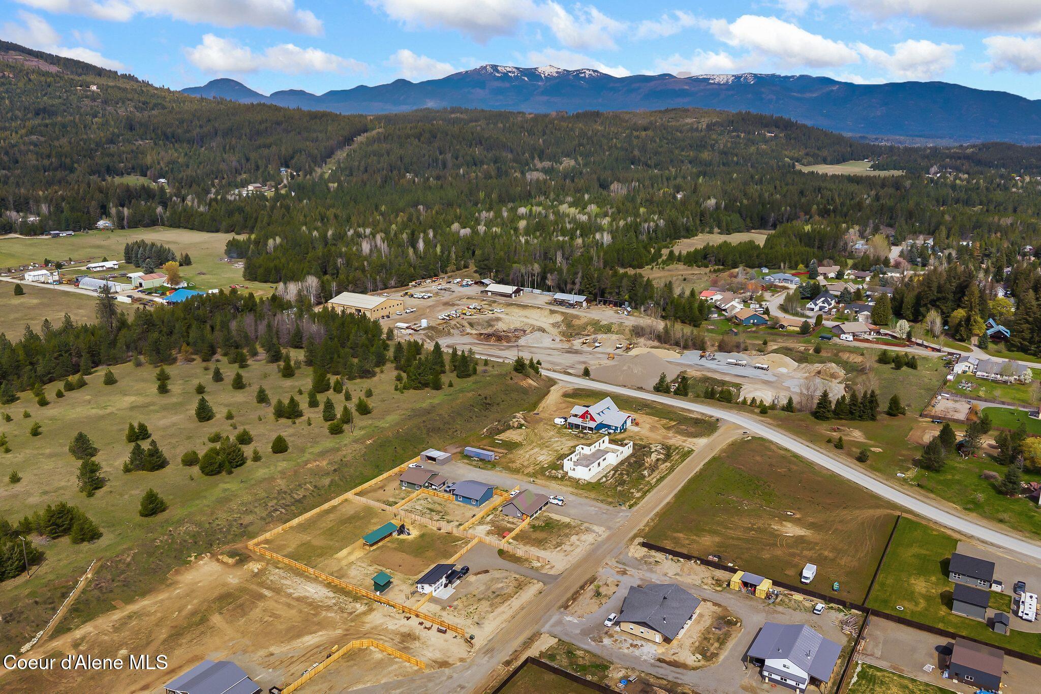 74 Omaha Way Sagle, ID 83860 - Photo 40 of 42 36_DJI_20260424021057_0560_D