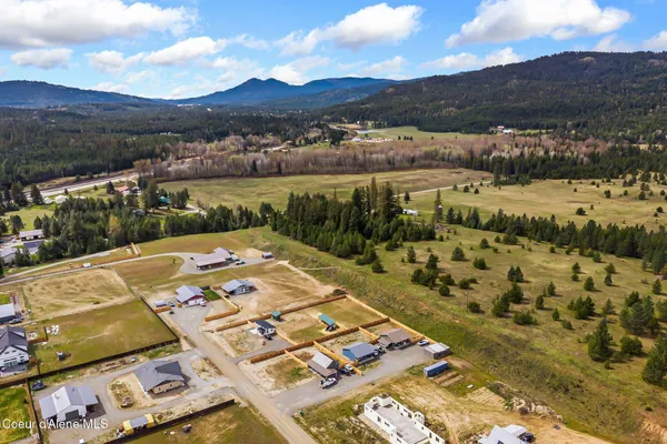 $850,000 | 74 Omaha Way, Sagle, ID 83860