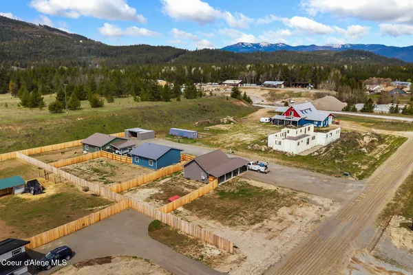 $850,000 | 74 Omaha Way, Sagle, ID 83860