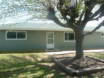 18627 Ridgedale Drive Madera, CA 93638 - Photo 2 of 10 Gallery Image 2