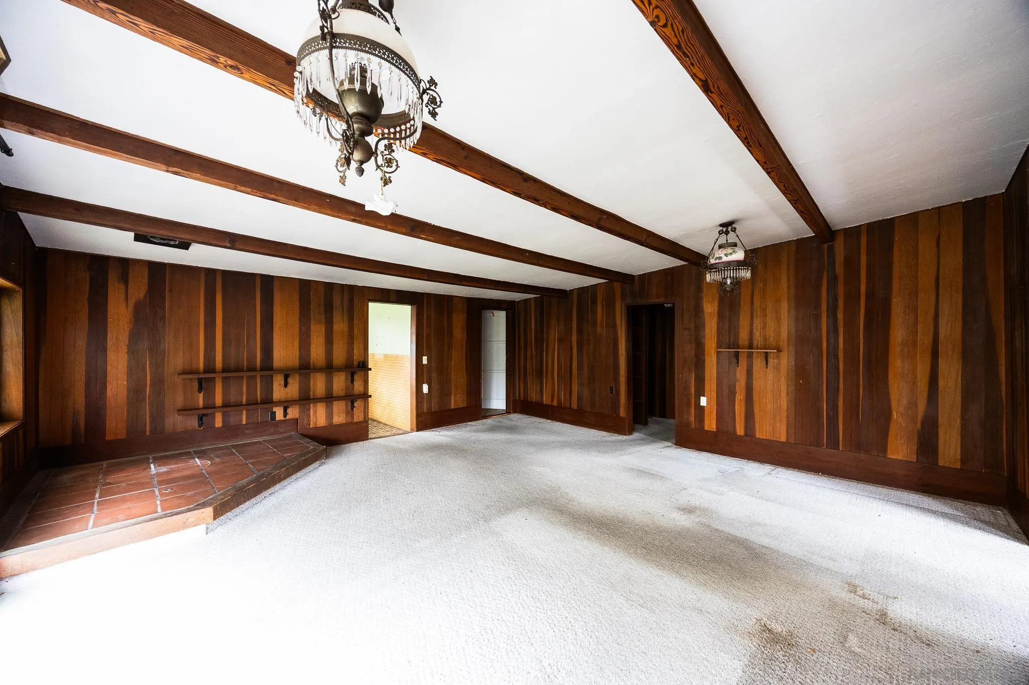 890 Capri Road Encinitas, CA 92024 - Photo 37 of 43 a view of an empty room