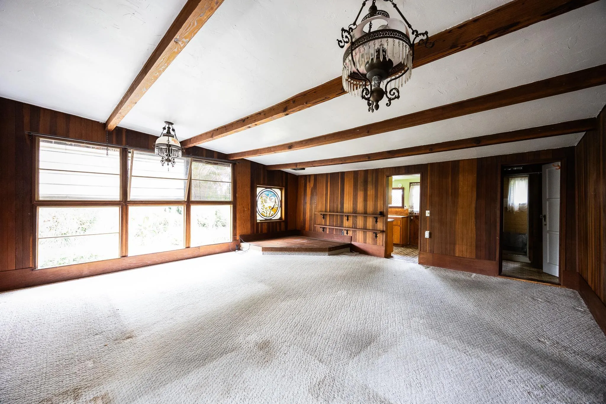 890 Capri Road Encinitas, CA 92024 - Photo 41 of 43 a view of a livingroom with a staircase