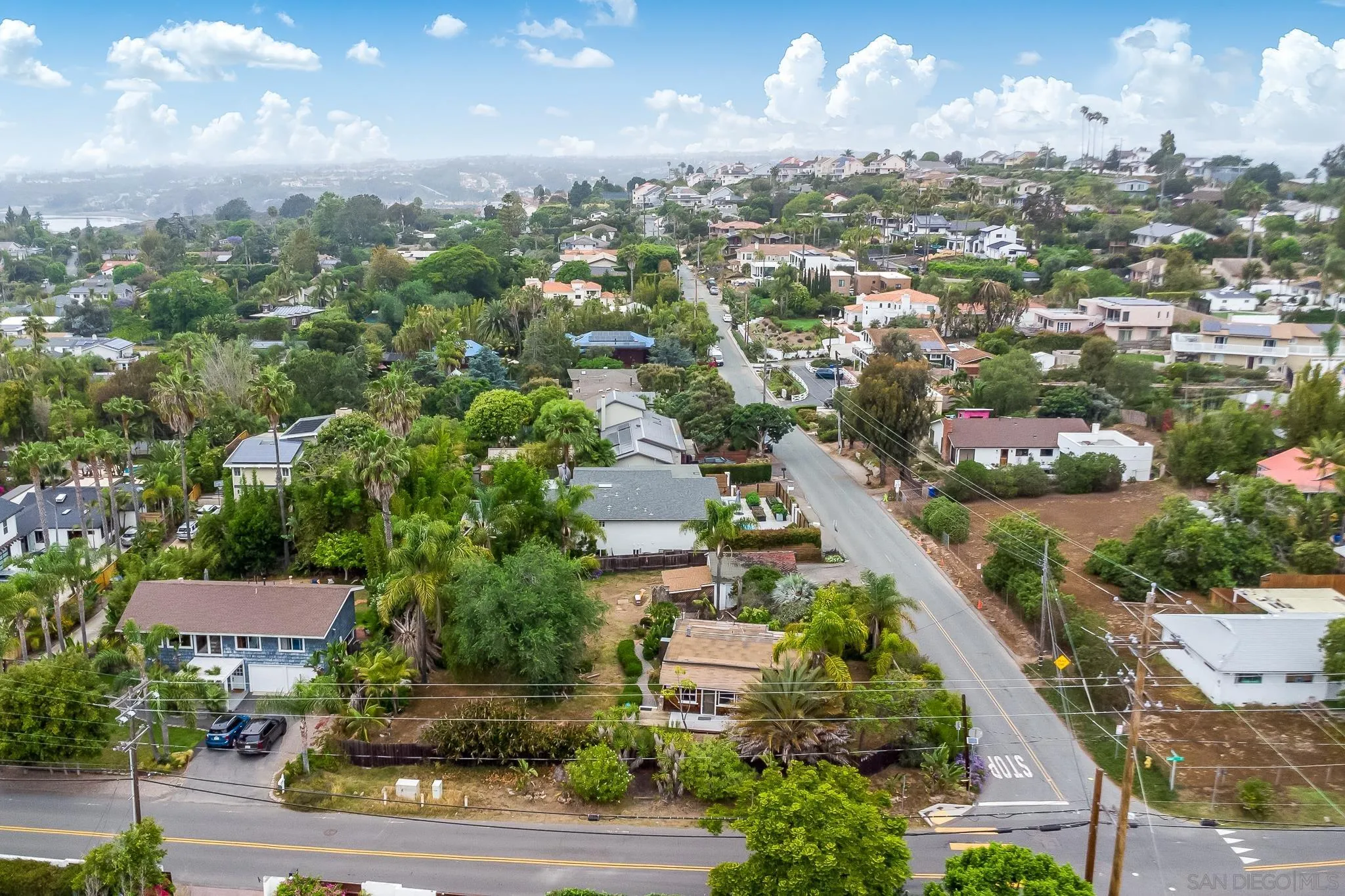 890 Capri Road Encinitas, CA 92024 - Photo 8 of 43 an aerial view of a city