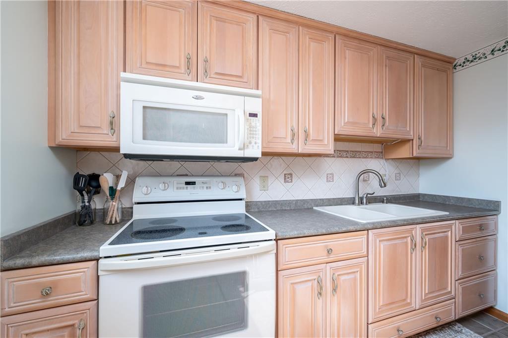 119 Crosslands Road Butler, PA 16002 - Photo 10 of 25