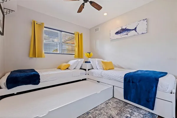 $5,900 | 13584 Twig Terrace, Largo, FL 33774