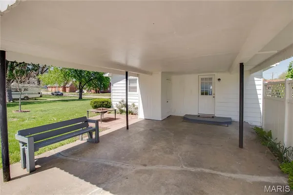 $1,200 | 314 East Pearl Street, Jerseyville, IL 62052