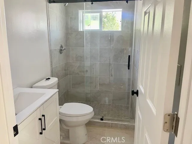 $1,950 | 4919 Enfield Avenue, Encino, CA 91316