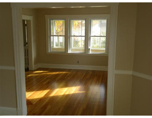 53 Hobomack Road Quincy, MA 02169 - Photo 8 of 10 Gallery Image 8