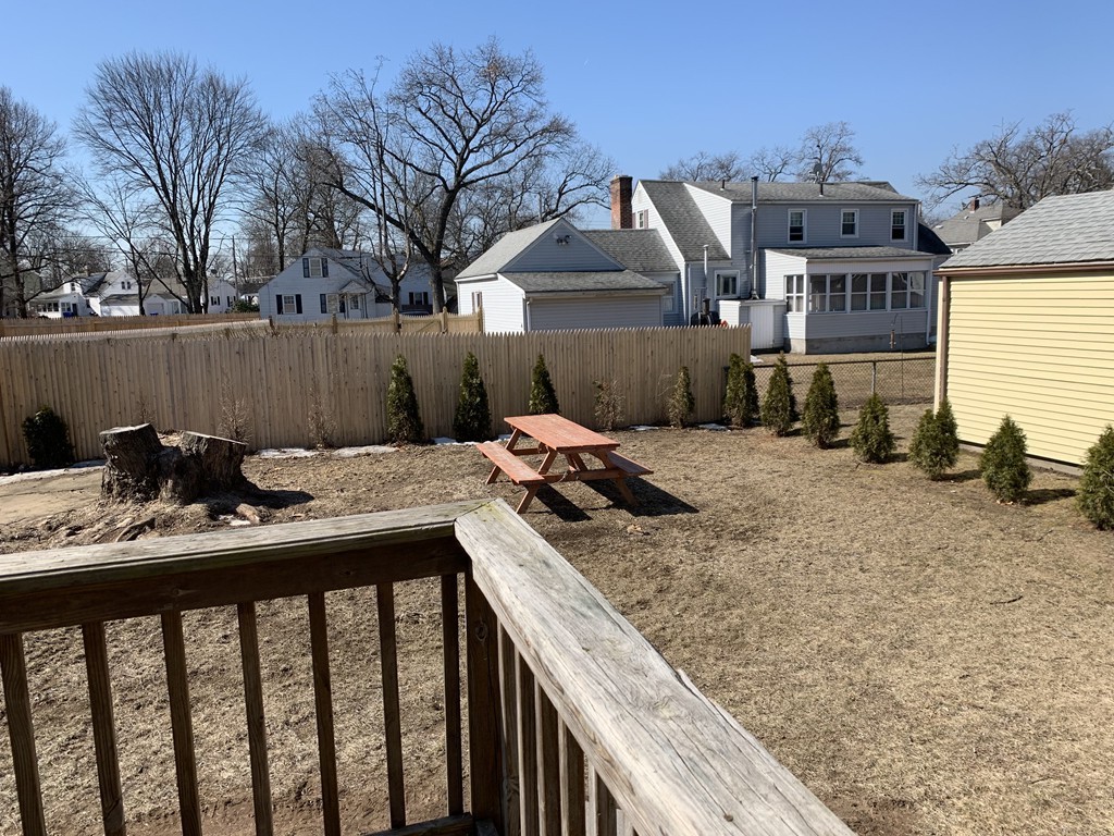 24 Davis Street Springfield, MA 01104 - Photo 26 of 29