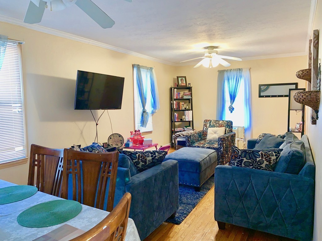 24 Davis Street Springfield, MA 01104 - Photo 7 of 29