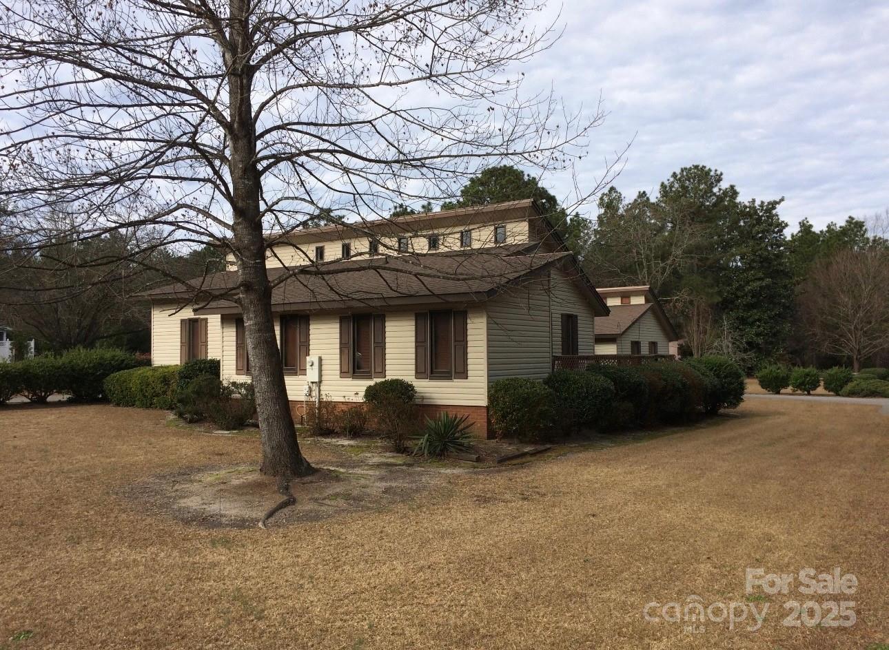 102 West Shenandoah Road West End, NC 27376 - Photo 7 of 48 Gallery Image 7