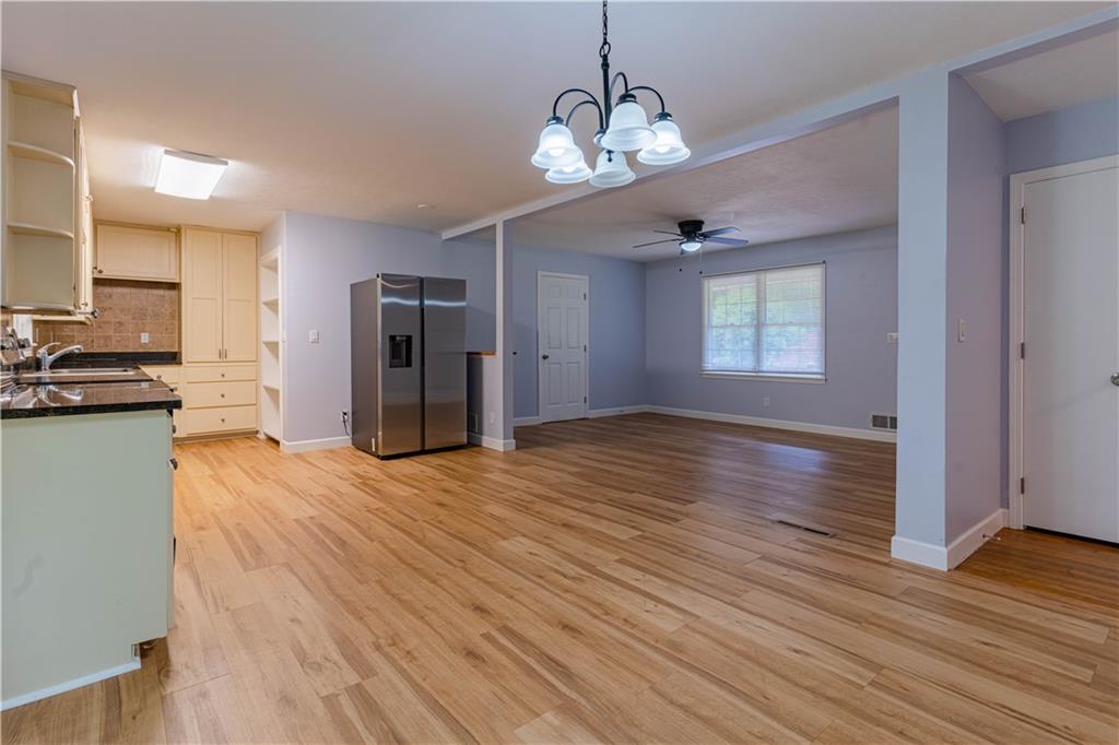 2888 Mockingbird Circle Duluth, GA 30096 - Photo 6 of 32