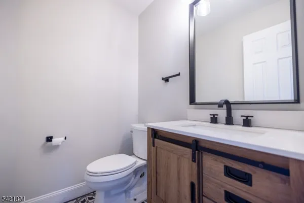 $475,000 | 25 Bloomingdale Drive, Unit 2C, Hillsborough, NJ 08844