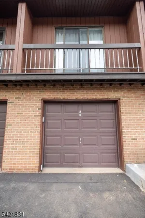 $475,000 | 25 Bloomingdale Drive, Unit 2C, Hillsborough, NJ 08844