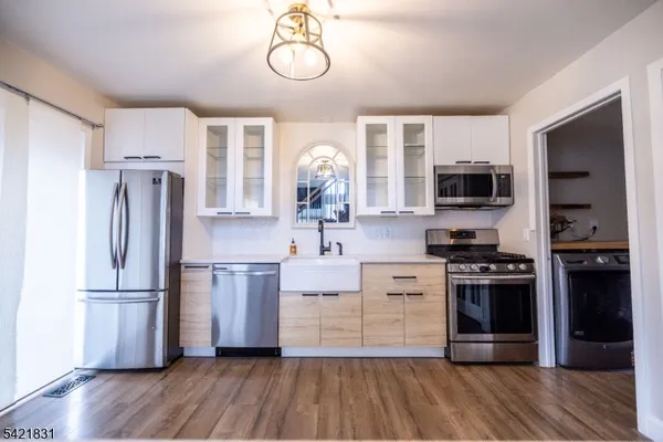 $475,000 | 25 Bloomingdale Drive, Unit 2C, Hillsborough, NJ 08844