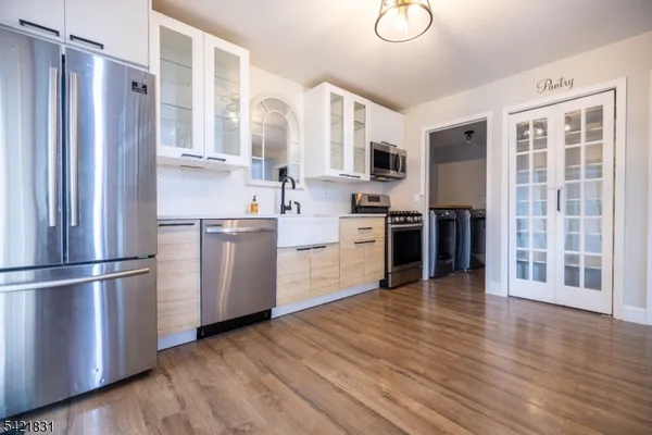 $475,000 | 25 Bloomingdale Drive, Unit 2C, Hillsborough, NJ 08844