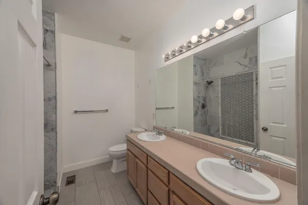 $634,800 | 2800 Olympus Court, Modesto, CA 95356
