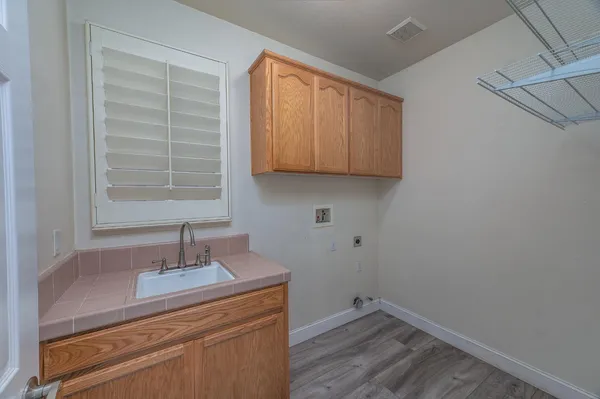 $634,800 | 2800 Olympus Court, Modesto, CA 95356