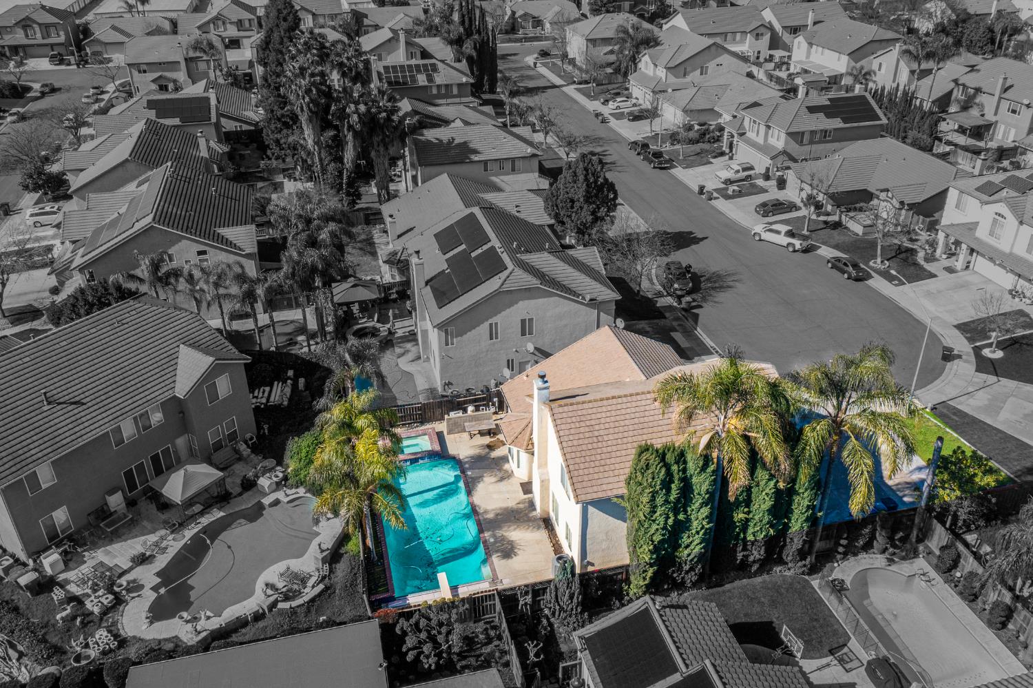 2800 Olympus Court Modesto, CA 95356 - Photo 56 of 56 an aerial view of multiple houses with yard