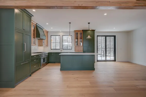 $1,995,000 | 3 Black Diamond Road, North Conway, NH 03860