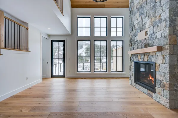 $1,995,000 | 3 Black Diamond Road, North Conway, NH 03860