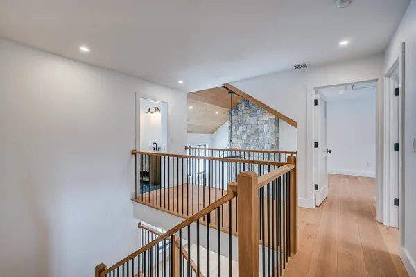 $1,995,000 | 3 Black Diamond Road, North Conway, NH 03860