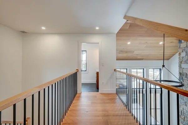 $1,995,000 | 3 Black Diamond Road, North Conway, NH 03860