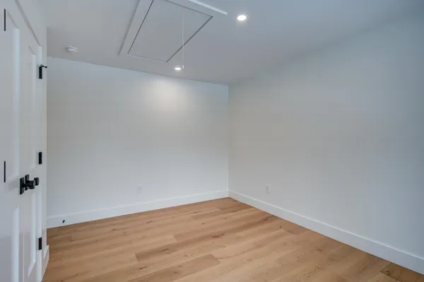 $1,995,000 | 3 Black Diamond Road, North Conway, NH 03860