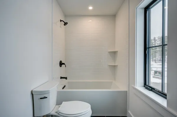 $1,995,000 | 3 Black Diamond Road, North Conway, NH 03860