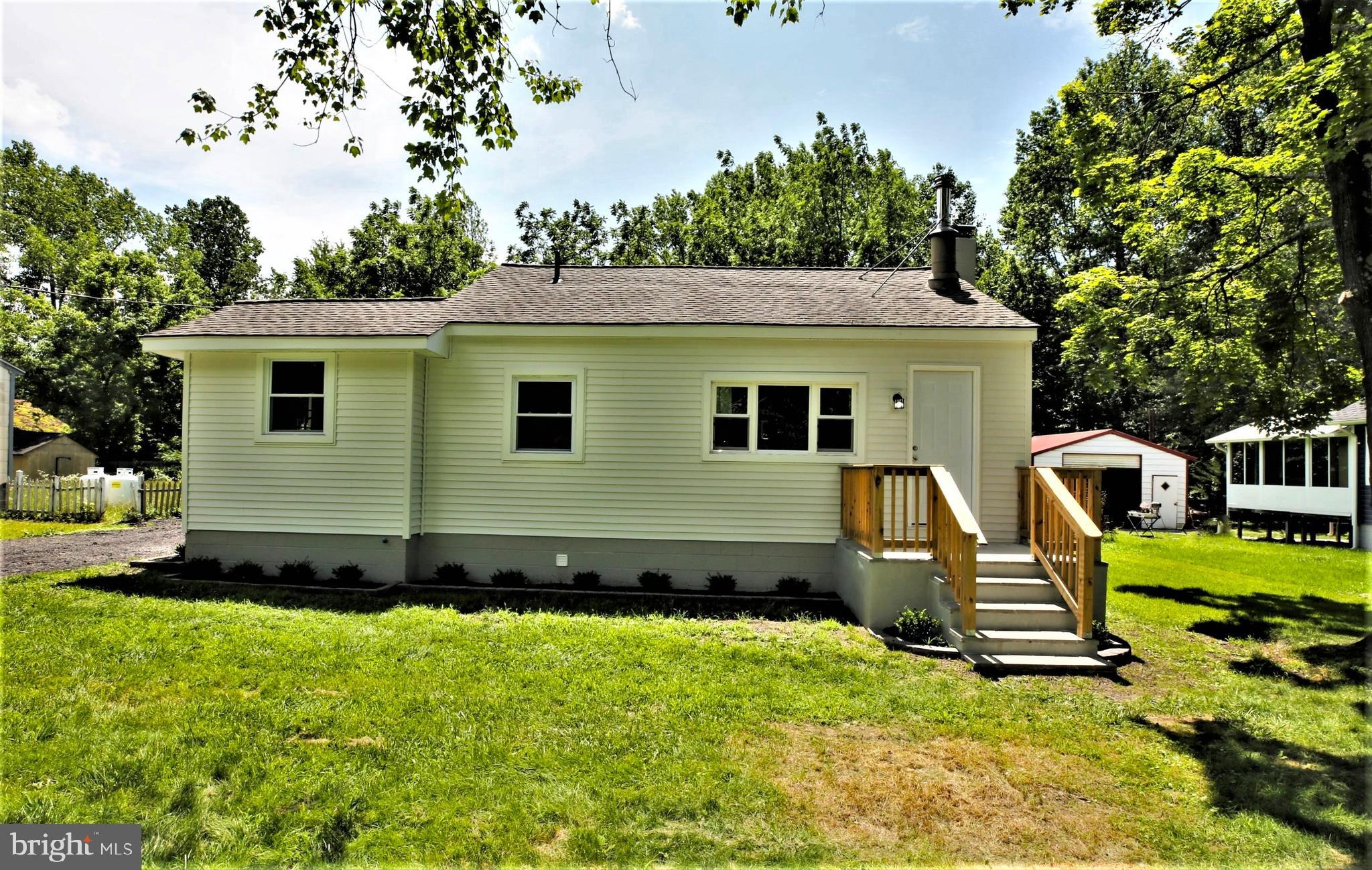 26 Hornerstown Road Cream Ridge, NJ 08514 - Photo 1 of 22