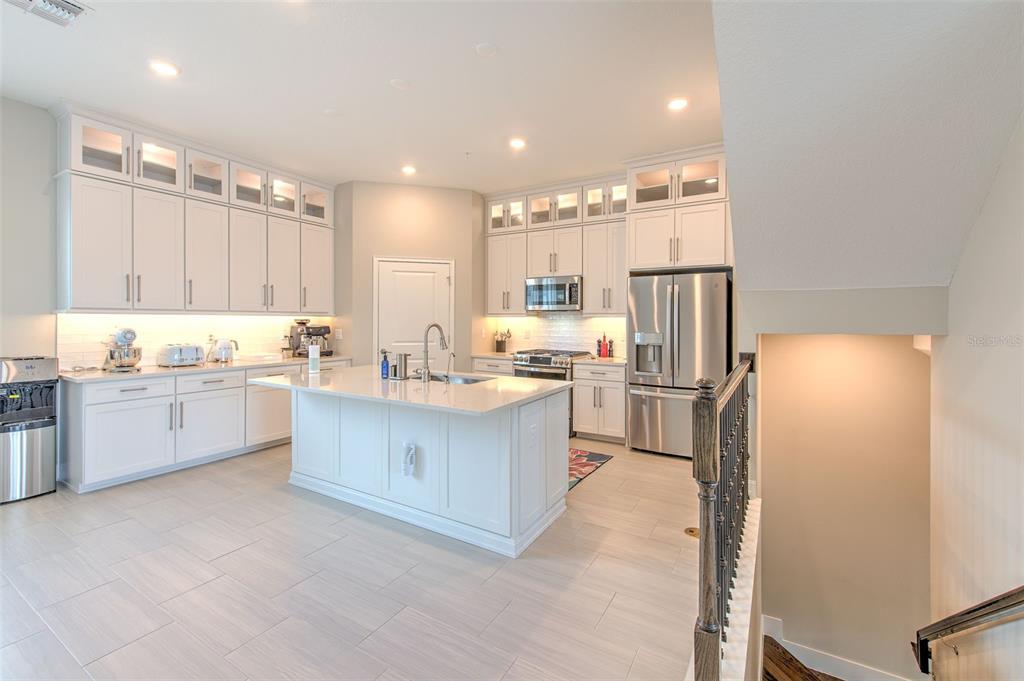 5351 Bridge Street, Unit 64 Tampa, FL 33611 - Photo 17 of 68