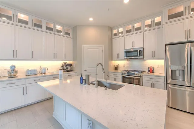 $7,000 | 5351 Bridge Street, Unit 64, Tampa, FL 33611