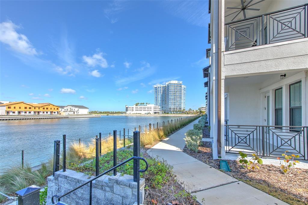 5351 Bridge Street, Unit 64 Tampa, FL 33611 - Photo 2 of 68