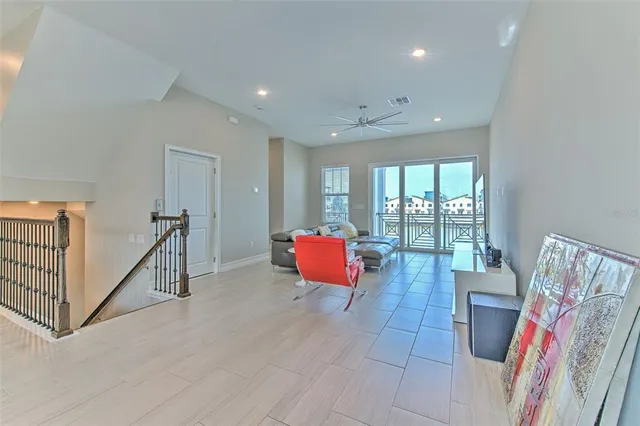 $7,000 | 5351 Bridge Street, Unit 64, Tampa, FL 33611