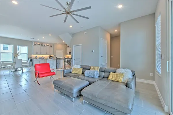 $6,500 | 5351 Bridge Street, Unit 64, Tampa, FL 33611