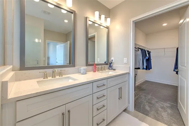 $7,000 | 5351 Bridge Street, Unit 64, Tampa, FL 33611