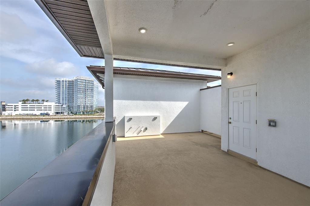 5351 Bridge Street, Unit 64 Tampa, FL 33611 - Photo 54 of 68